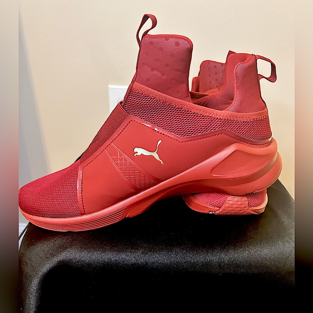Puma Men's Fierce Core High Risk Red / Ankle-High Training Shoes - US 10.5